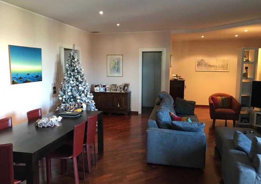 Pesaro, zona Pantano Bassa - Appartamento in Vendita | Foto 2