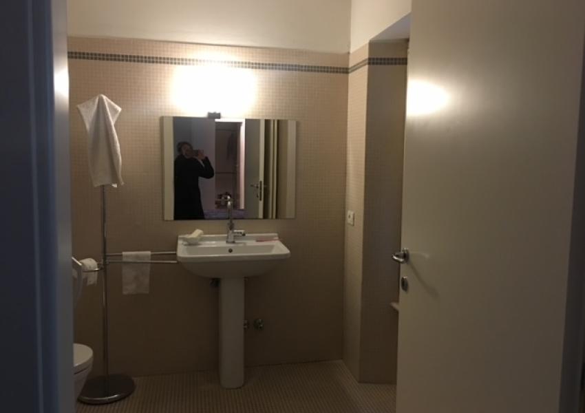 Pesaro, zona Centro ZTL - Appartamento in Vendita | Foto 4