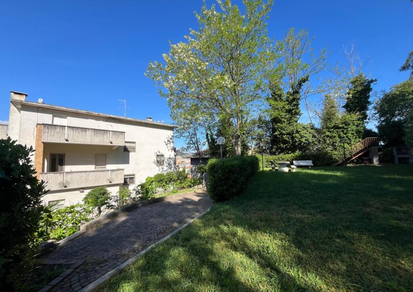 Pesaro, zona Loreto - Casa Unifam. / Villa in Vendita | Foto 7