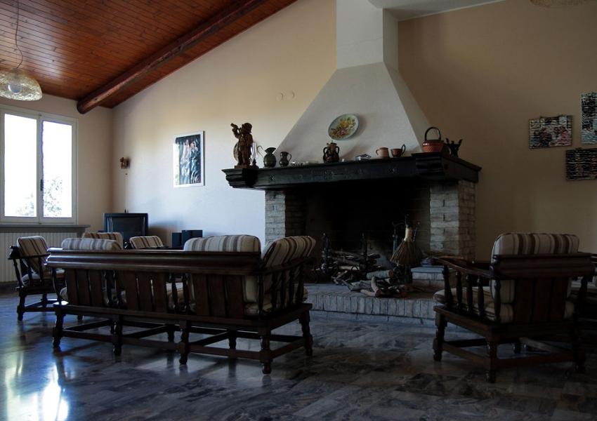 Pesaro, zona Trebbiantico - Rustico / Soluz. in Campagna in Vendita | Foto 5