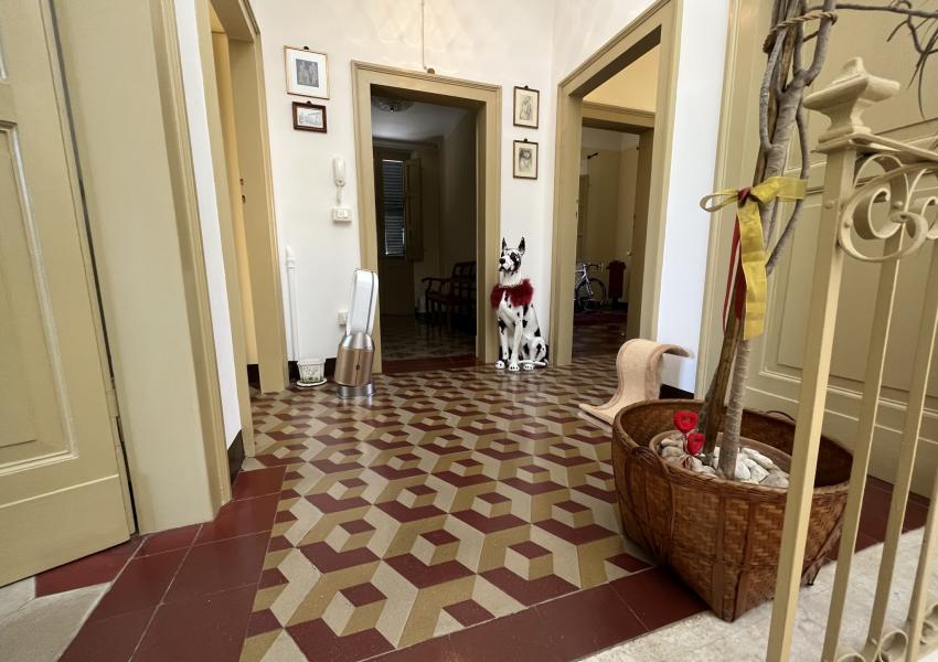 Pesaro, zona Mare - Casa Schiera / Porz.Casa in Vendita | Foto 4