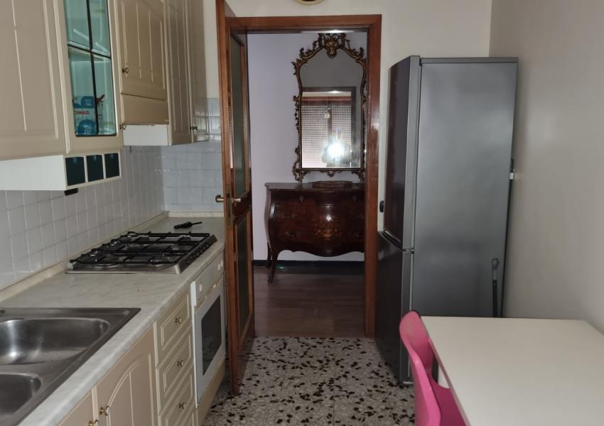 Pesaro, zona Centro - Appartamento in Vendita | Foto 3