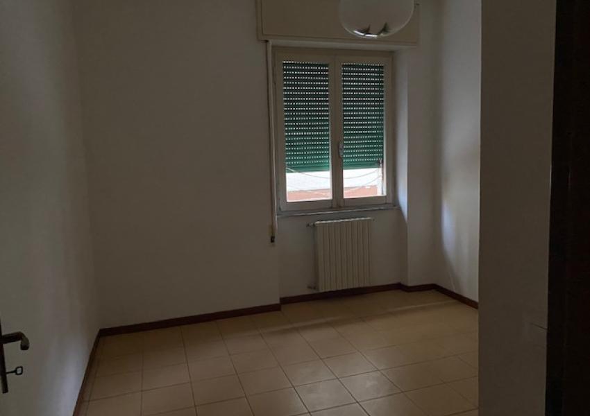 Pesaro, zona Pantano Bassa - Appartamento in Vendita | Foto 4